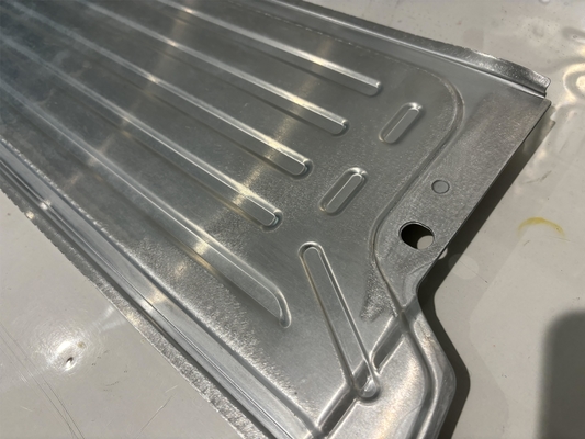 Perlengkapan pemanas ringan dari aluminium