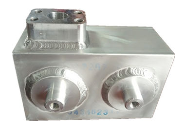 Pendingin Air Heat Sink Aluminium Auto Radiator Untuk Mobil Kendaraan Energi Baru