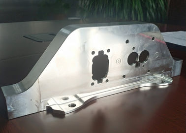 Kotak Kandang Ekstrusi Pengisian Tumpukan Suku Cadang Mobil Aluminium Untuk Suku Cadang Mobil
