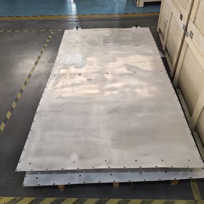Kualitas Custom EV Battery Liquid Cooling Plate Progressive Stamping CAB Vacuum Brazing Aluminium Cooling Tray Dengan Isolasi PU Foam pabrik