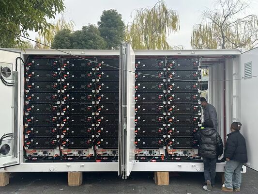 Kualitas Pelat Dingin AL3003 Konduktivitas Termal Tinggi untuk Sistem Penyimpanan Energi Baterai 104S pabrik