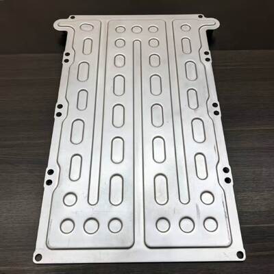 Kualitas 6061 Stamped Brazed Water Cooling Plate 350x250x8mm For Onboard EV Charger pabrik